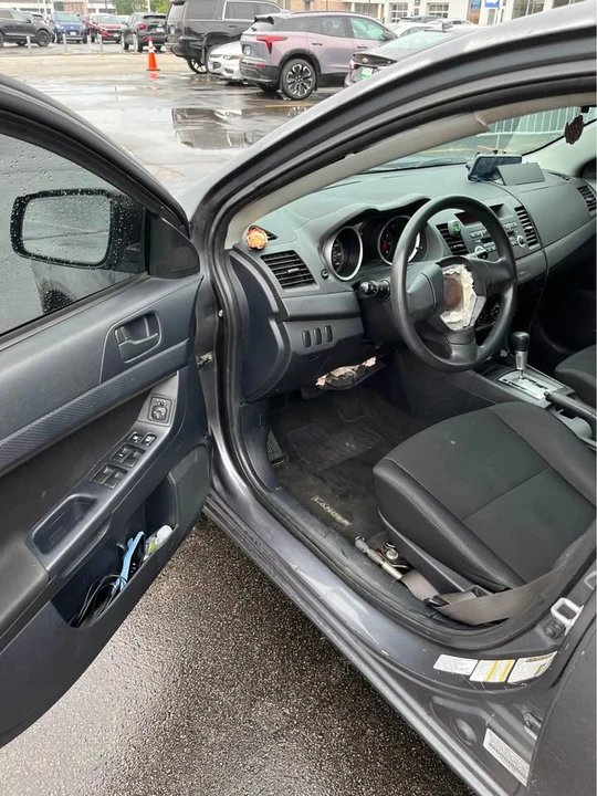 2009 Mitsubishi Lancer 9th Gen - Image 11 of 15