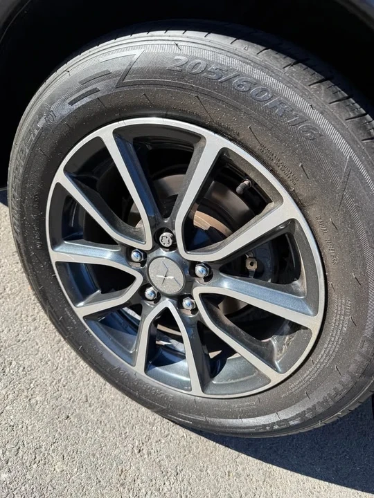 2009 Mitsubishi Lancer 9th Gen - Image 16 of 17