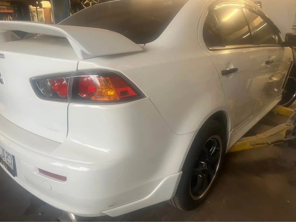 2009 Mitsubishi Lancer 8th Gen - Image 3 of 4