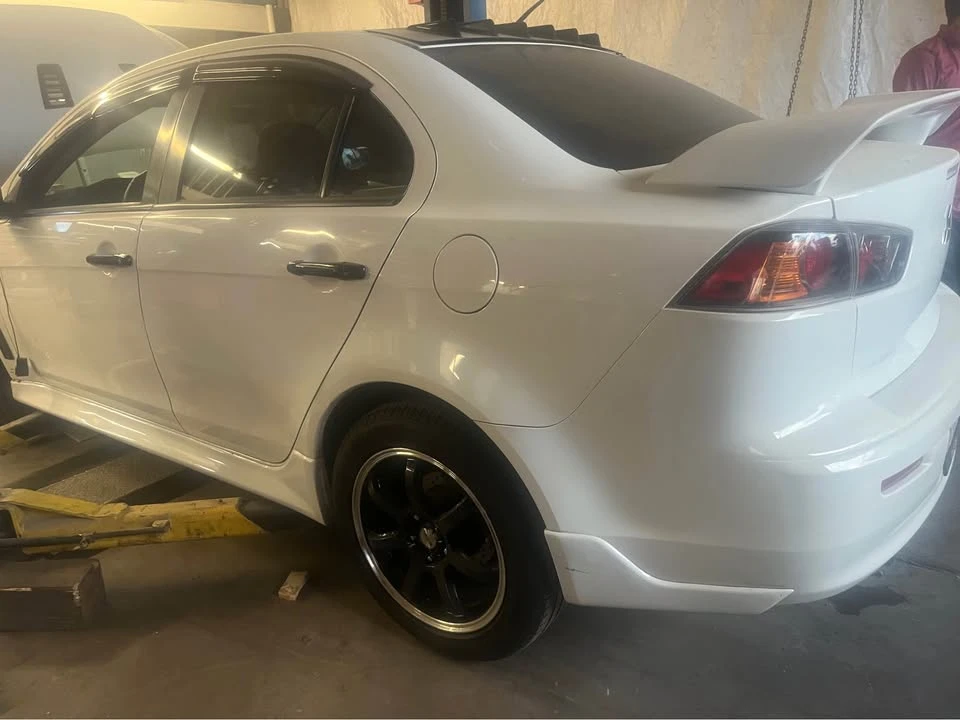 2009 Mitsubishi Lancer 8th Gen - Image 2 of 4