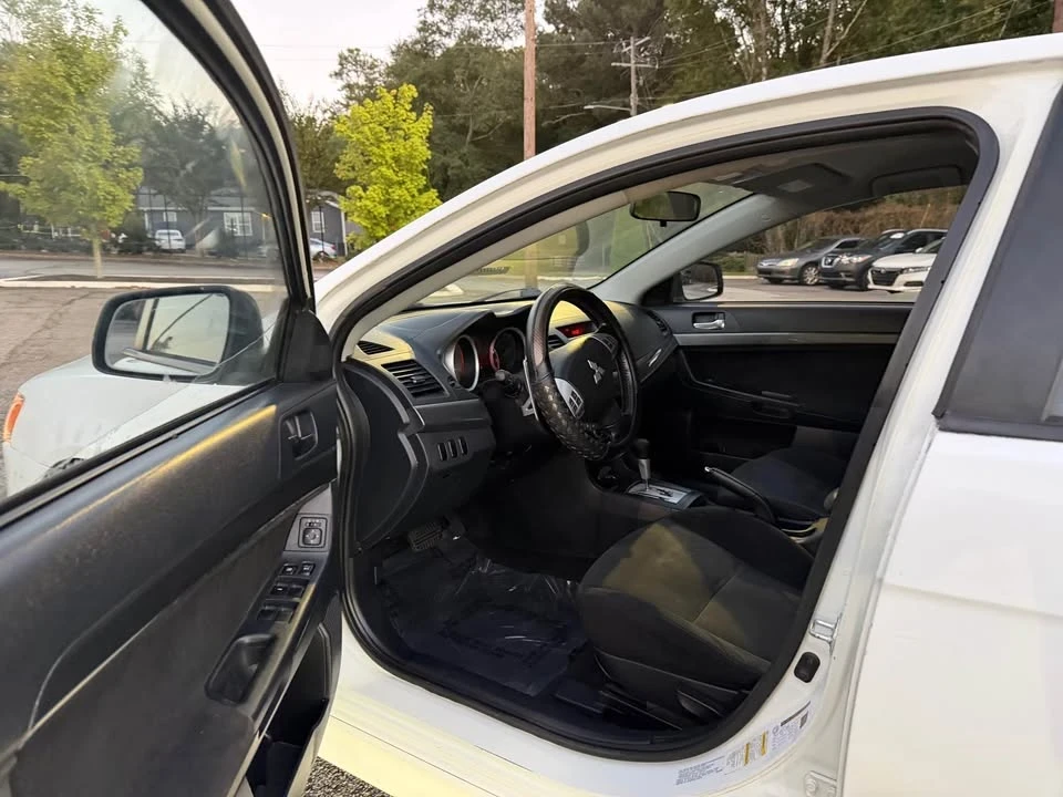 2009 Mitsubishi Lancer 8th Gen - Image 8 of 16