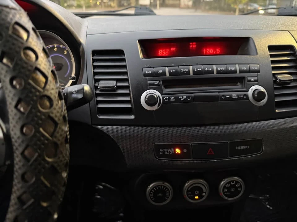 2009 Mitsubishi Lancer 8th Gen - Image 12 of 16