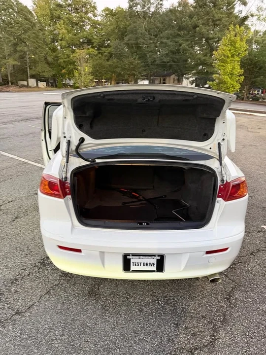 2009 Mitsubishi Lancer 8th Gen - Image 11 of 16