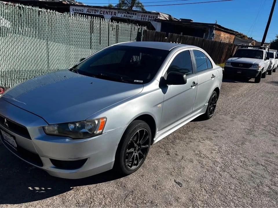 2009 Mitsubishi Lancer 8th Gen - Image 3 of 8