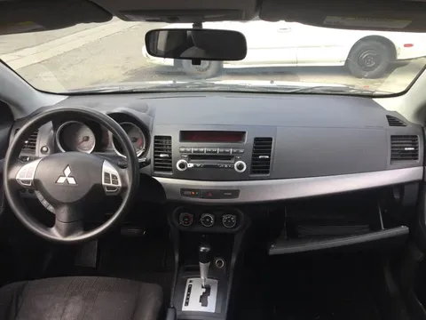 2009 Mitsubishi Lancer SE