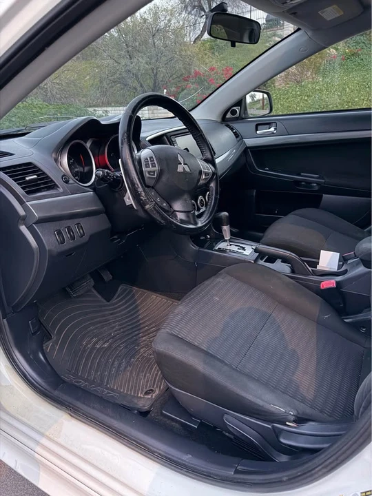 2009 Mitsubishi Lancer 8th Gen - Image 5 of 8