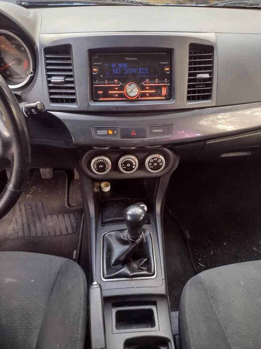 2009 Mitsubishi Lancer - Image 6 of 21