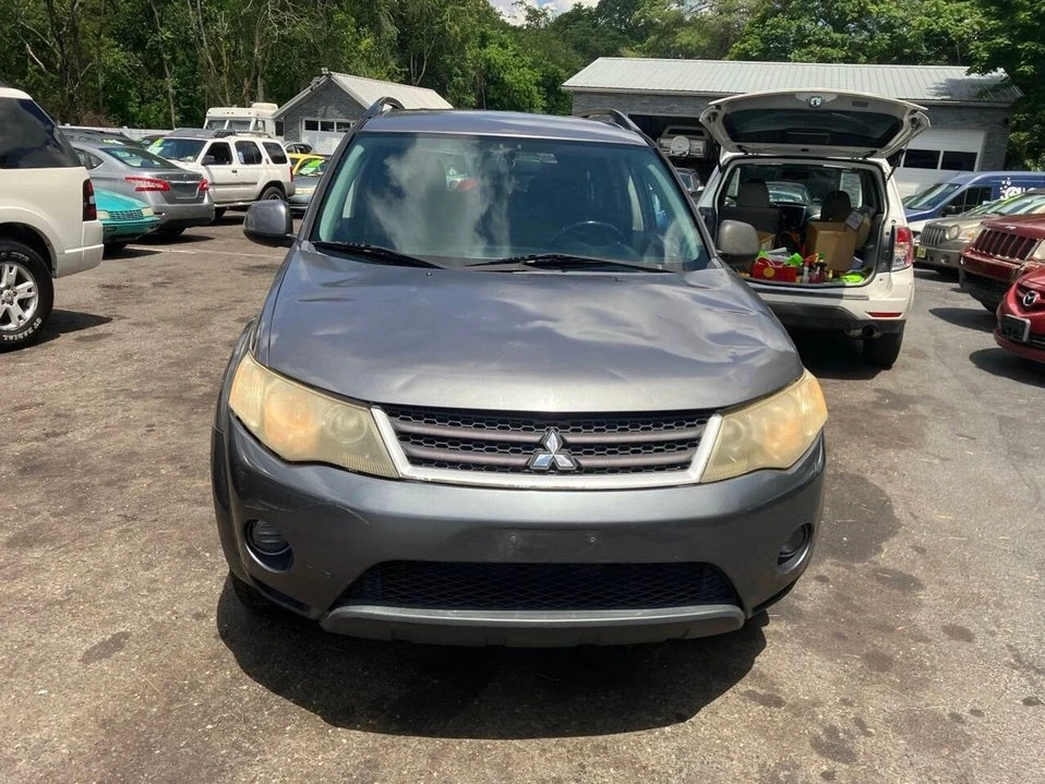 2009 Mitsubishi Outlander - Image 4 of 20