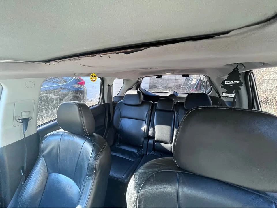 2009 Mitsubishi Outlander - Image 7 of 8