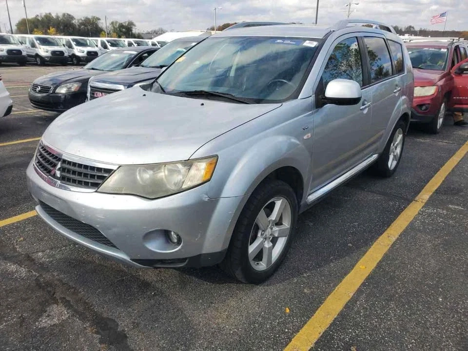 2009 Mitsubishi Outlander - Image 9 of 9
