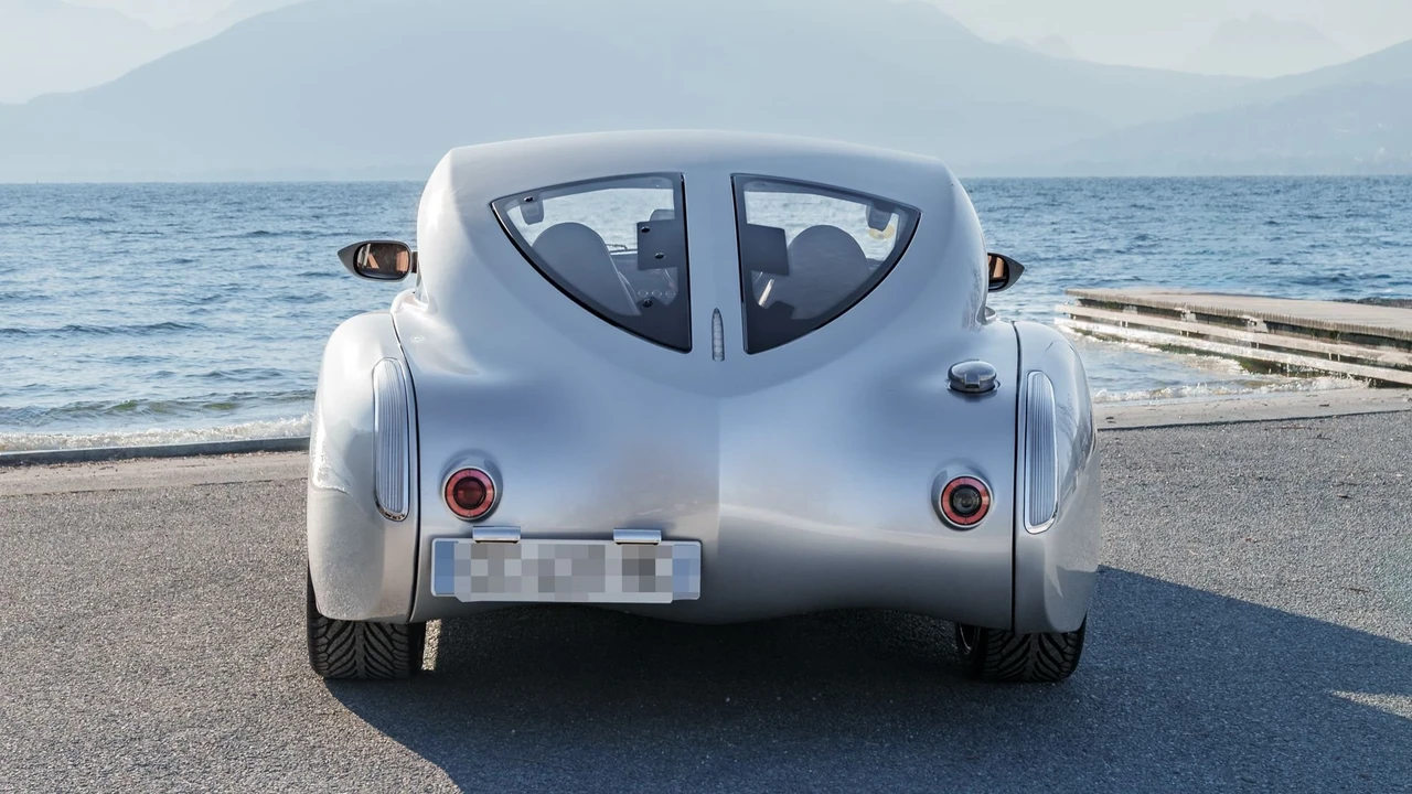 2009 Morgan Aero 8 - Image 2 of 31