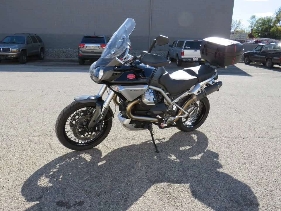 2009 Moto Guzzi - Image 3 of 12