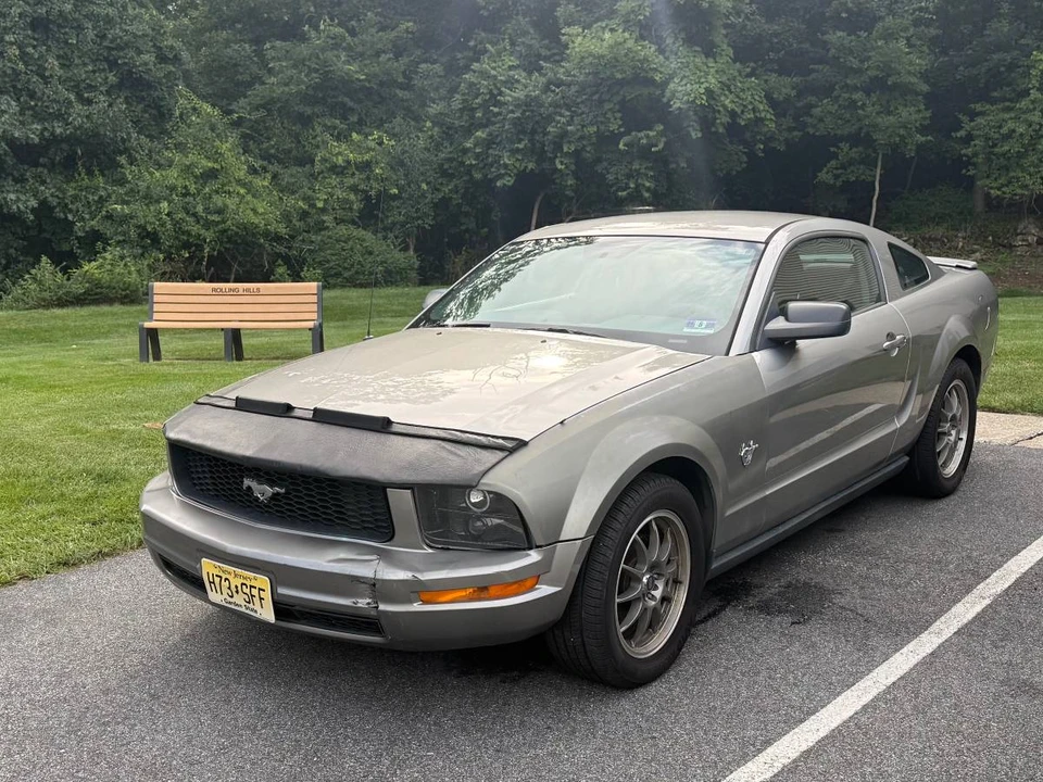 2009 Ford S197 Mustang - Image 2 of 7