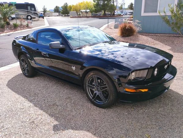 2009 Ford S197 Mustang - Image 2 of 8