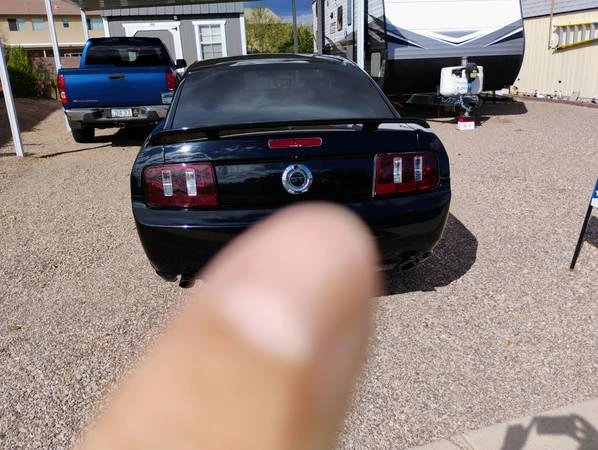 2009 Ford S197 Mustang - Image 4 of 4