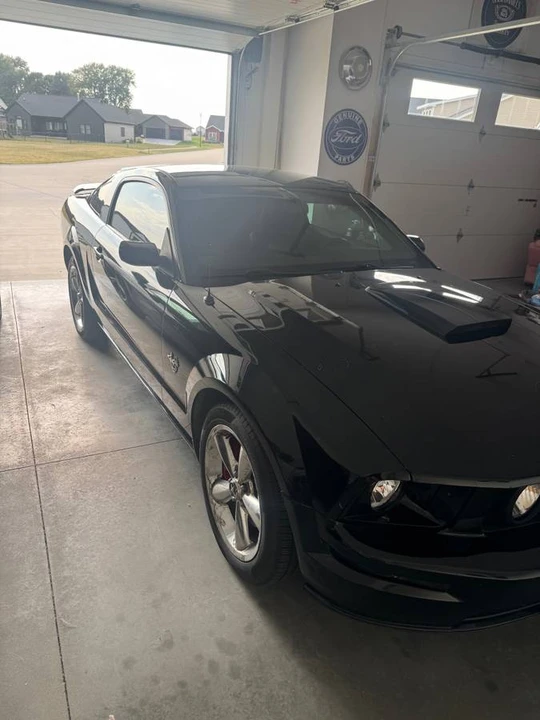 2009 Ford S197 Mustang GT - Image 3 of 9