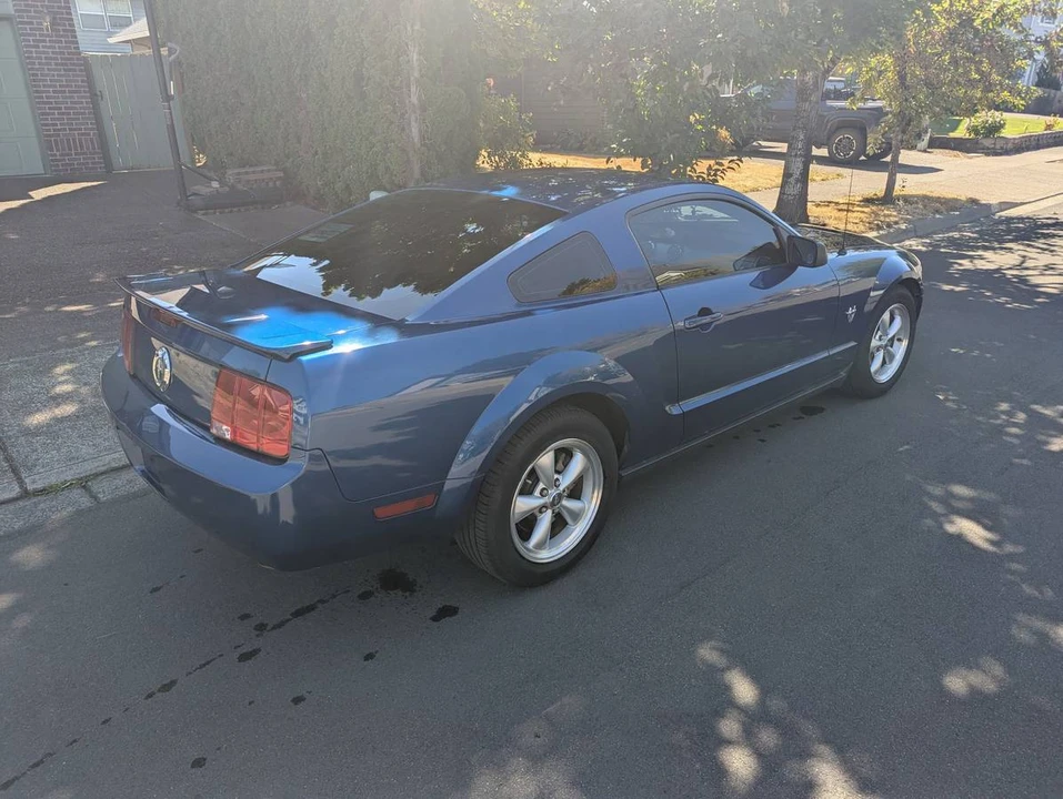2009 Ford S197 Mustang - Image 3 of 17