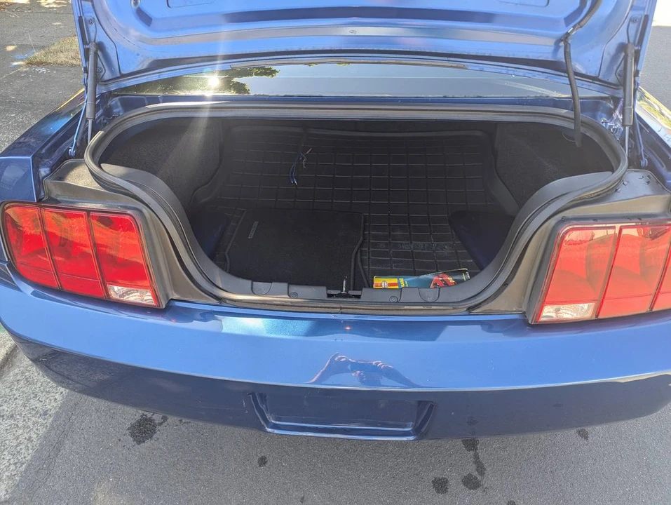 2009 Ford S197 Mustang - Image 6 of 17