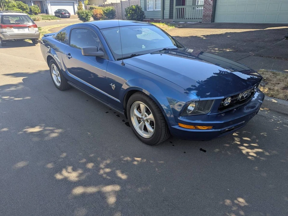 2009 Ford S197 Mustang - Image 4 of 17
