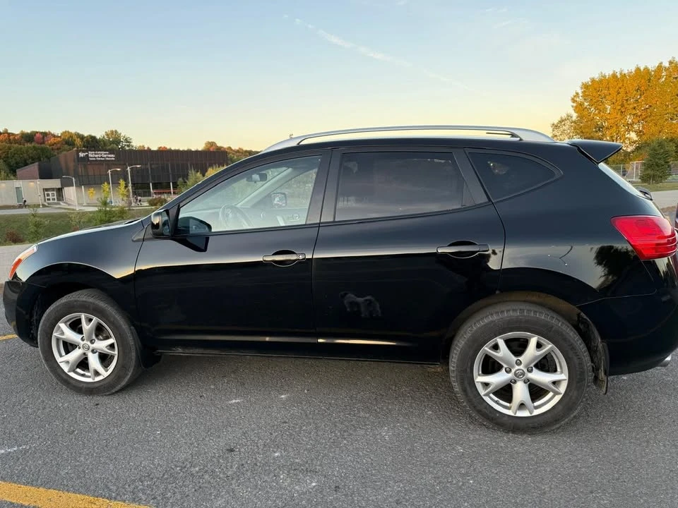 2009 Nissan Rogue - Image 3 of 4