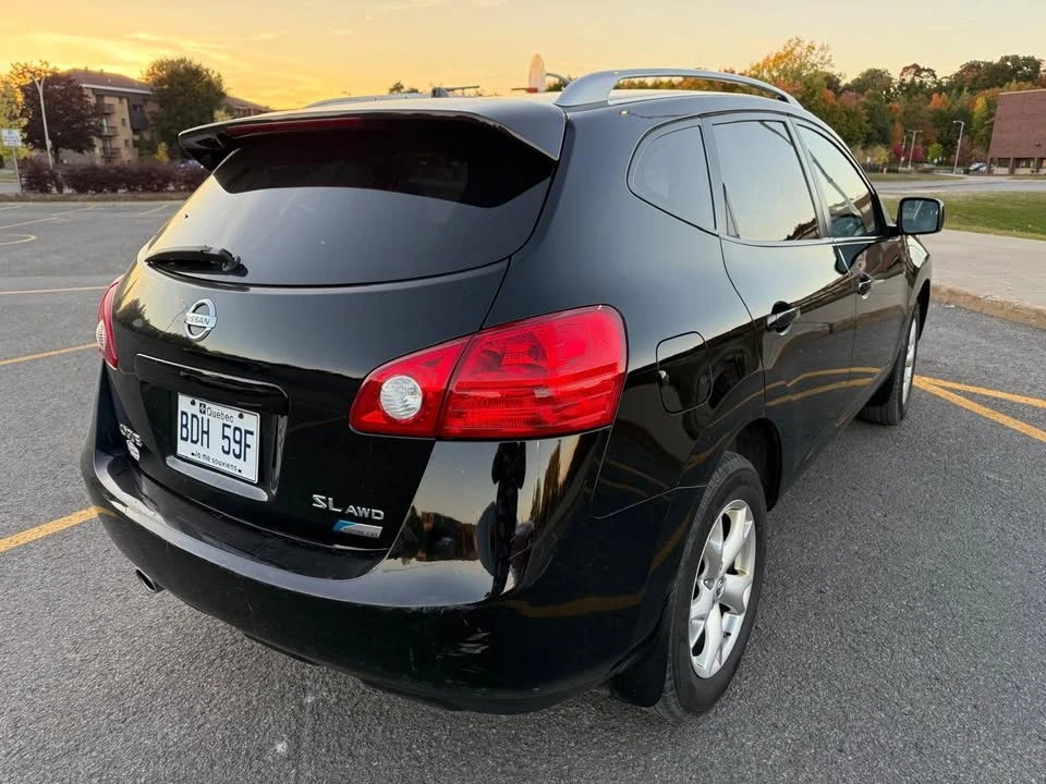 2009 Nissan Rogue - Image 2 of 4