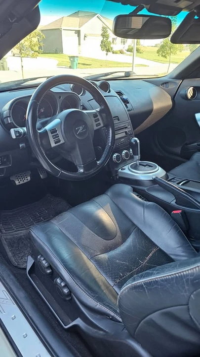 2009 Nissan 350Z 5th Gen - Image 2 of 16