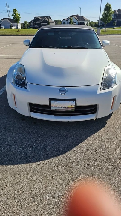 2009 Nissan 350Z 5th Gen - Image 5 of 16