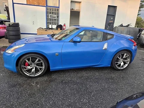 2009 Nissan 370Z Coupe 2D