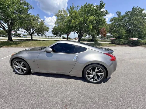 2009 Nissan 370Z Coupe 2D