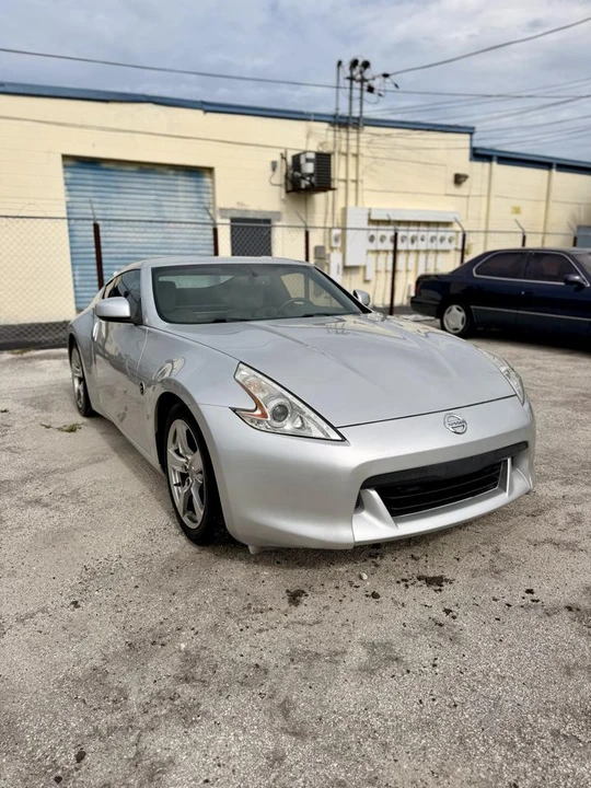 2009 Nissan 370Z 6th Gen - Image 5 of 12