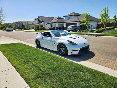 2009 Nissan 370Z NISMO Coupe 2D