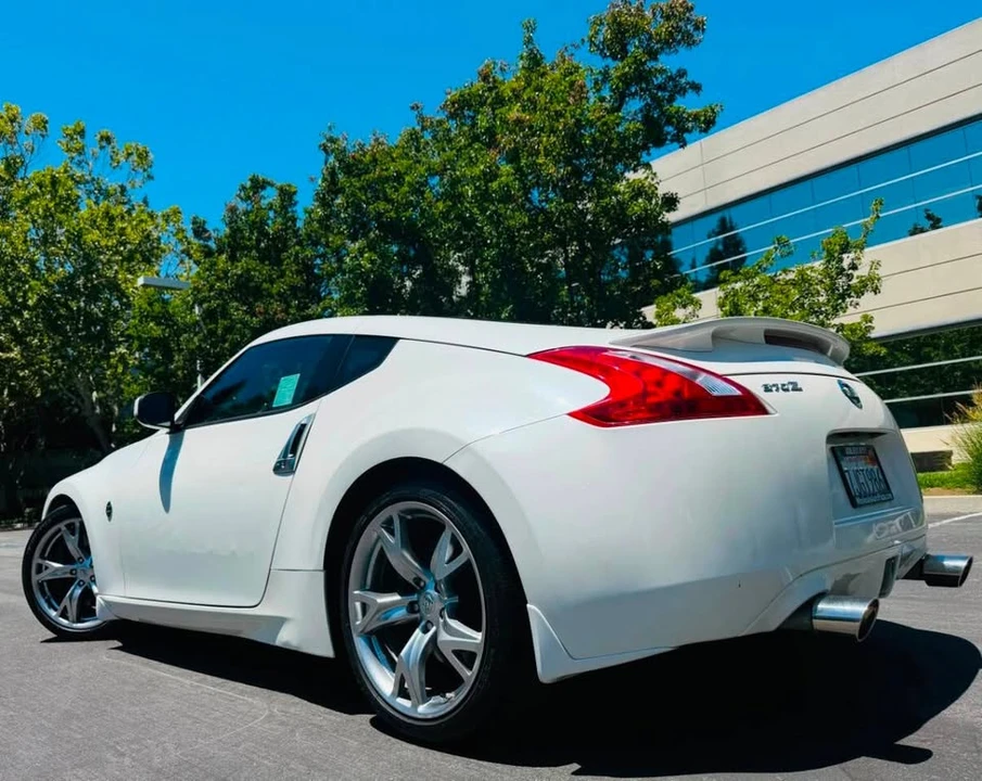 2009 Nissan 370Z 6th Gen - Image 10 of 20