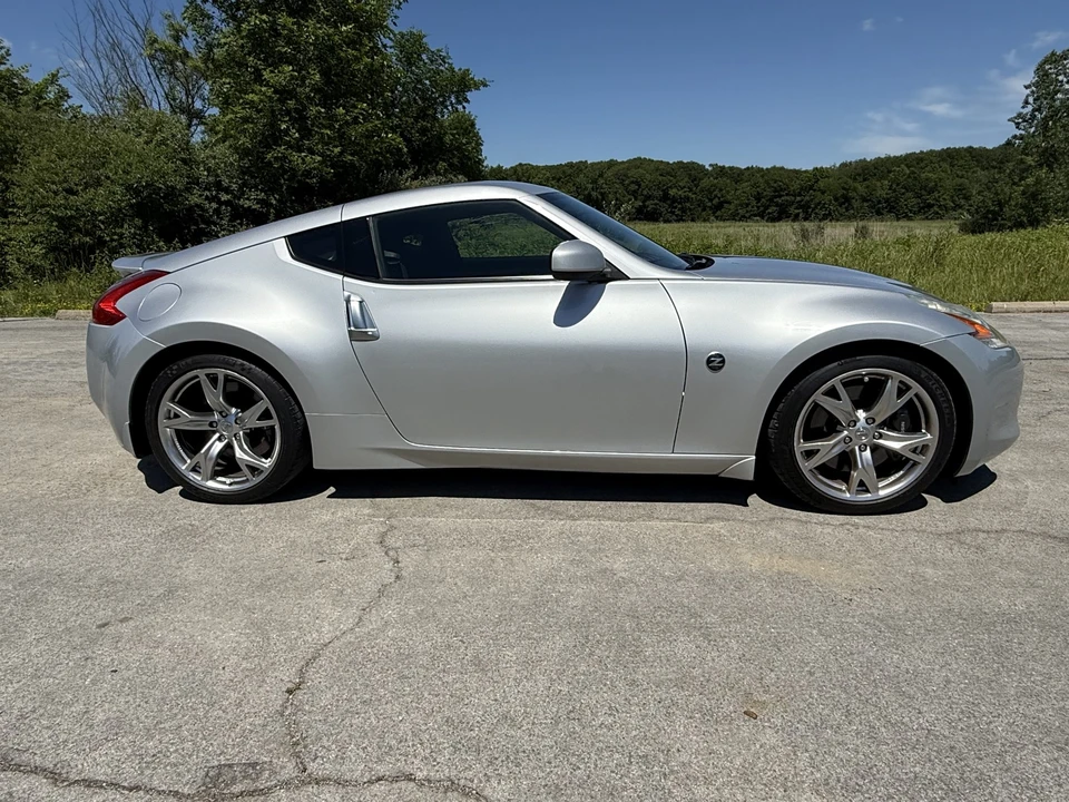 2009 Nissan 370Z 6th Gen - Image 9 of 31