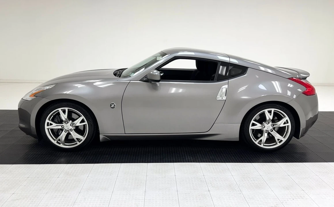 2009 Nissan 370Z 6th Gen - Image 2 of 31