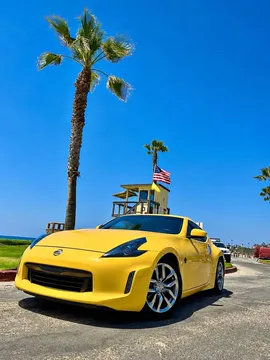 2009 Nissan 370Z Sport Touring Coupe 2D