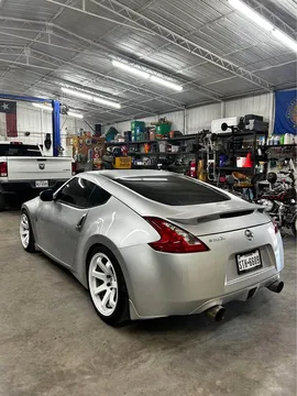 2009 Nissan 370Z Sport Touring Coupe 2D