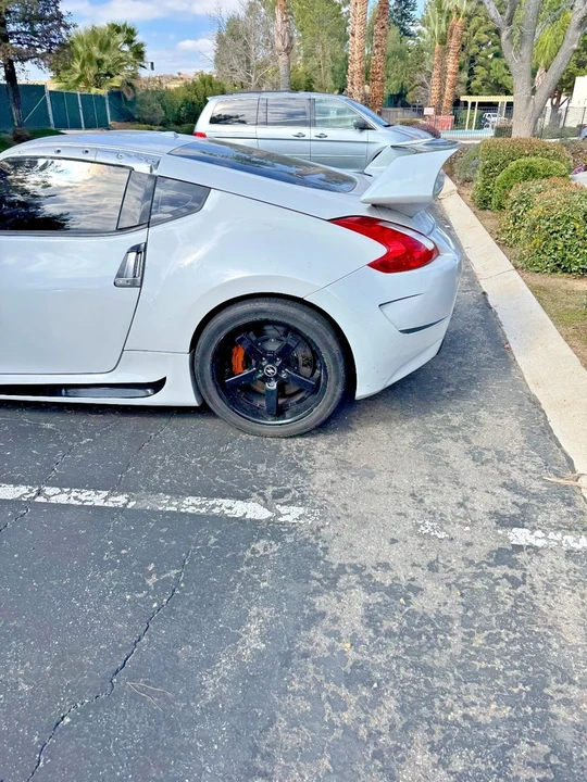 2009 Nissan 370Z 6th Gen - Image 5 of 17