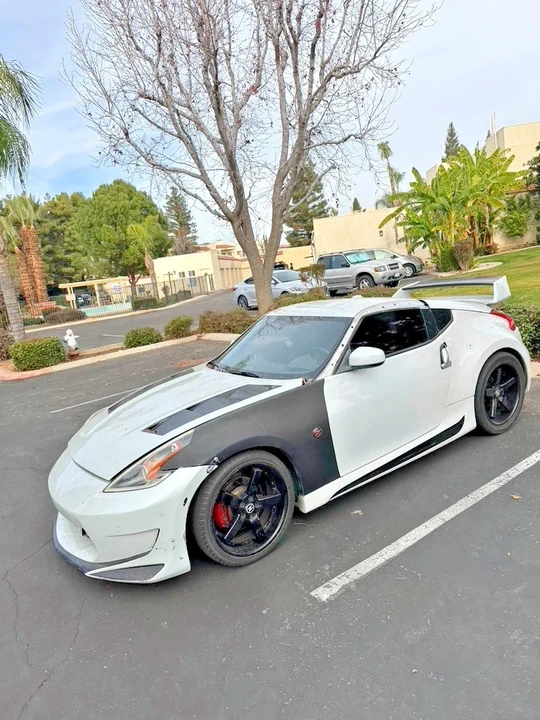 2009 Nissan 370Z 6th Gen - Image 2 of 17