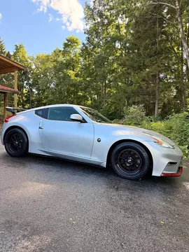 2009 Nissan 370Z Touring Coupe 2D
