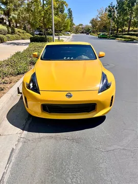 2009 Nissan 370Z Touring Coupe 2D