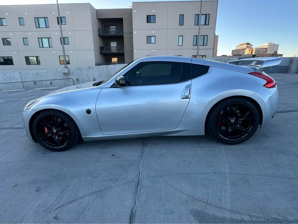 2009 Nissan 370Z 6th Gen - Image 4 of 12