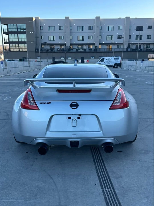 2009 Nissan 370Z 6th Gen - Image 5 of 12
