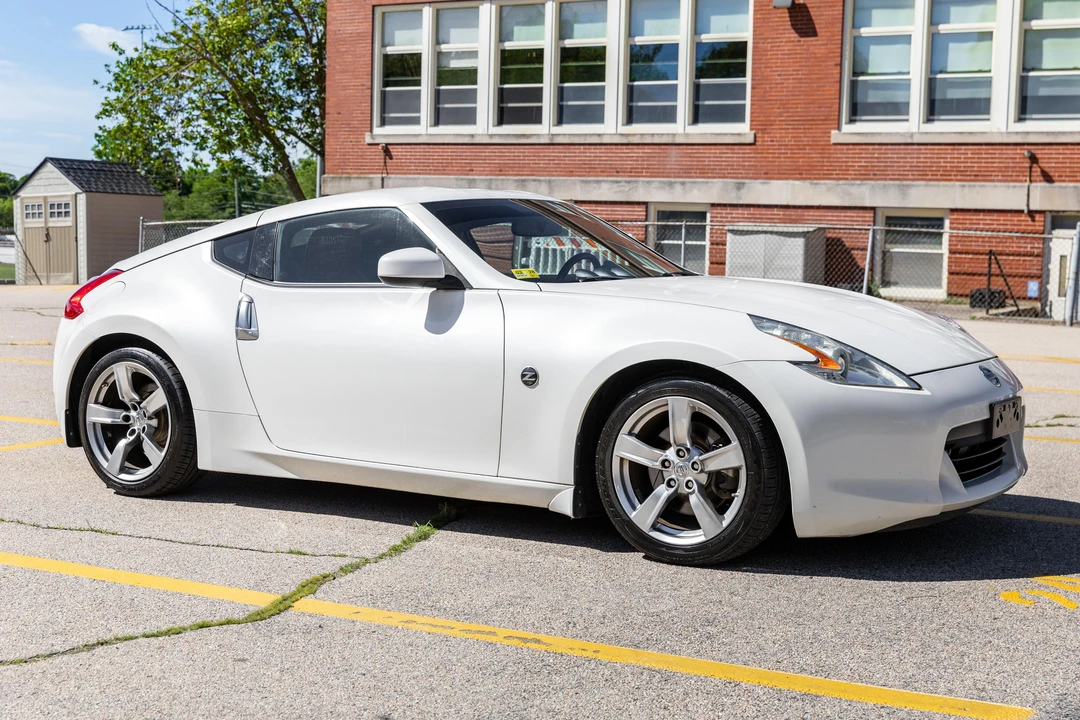 2009 Nissan 370Z 6th Gen - Image 8 of 31