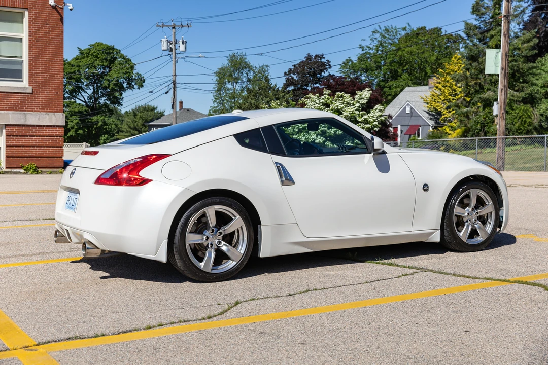 2009 Nissan 370Z 6th Gen - Image 7 of 31