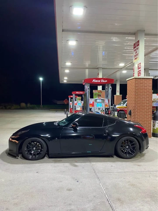 2009 Nissan 370Z 6th Gen - Image 4 of 7