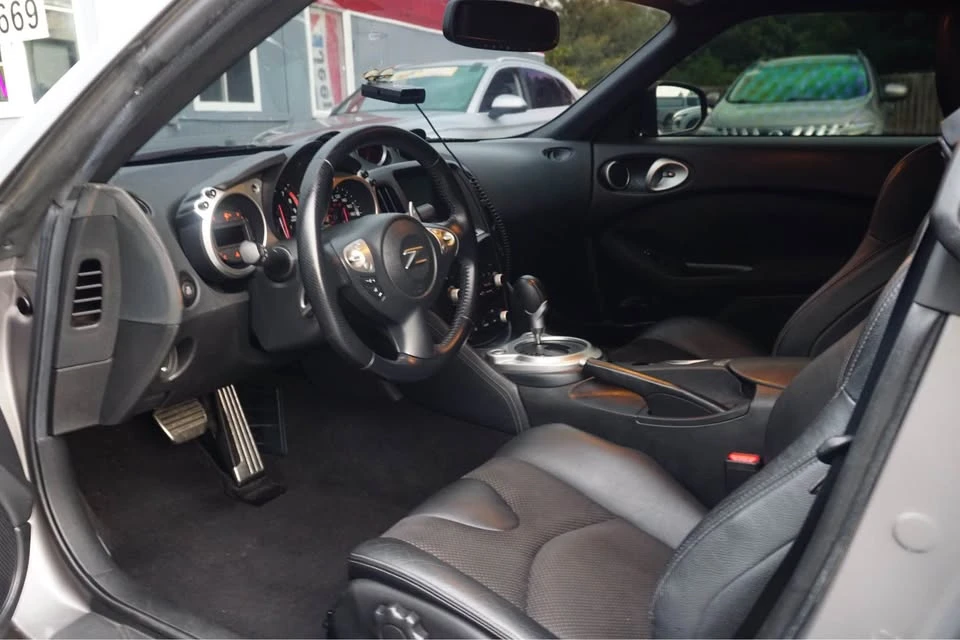 2009 Nissan 370Z 6th Gen - Image 5 of 6