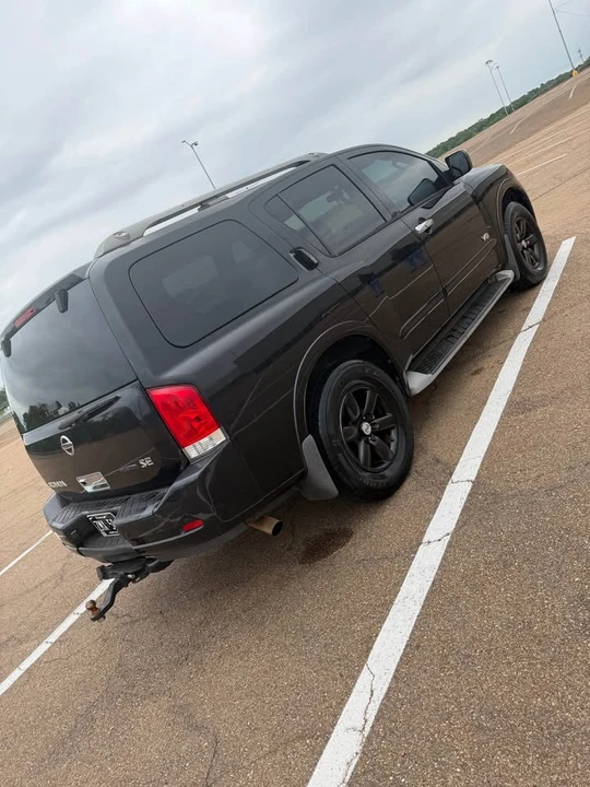 2009 Nissan Armada - Image 4 of 12