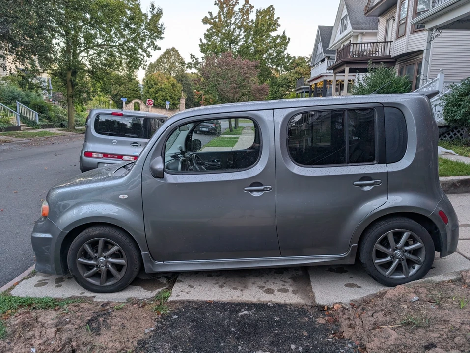 2009 Nissan Cube - Image 4 of 18