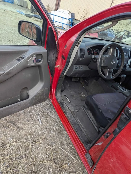 2009 Nissan Frontier 2nd Gen - Image 7 of 12