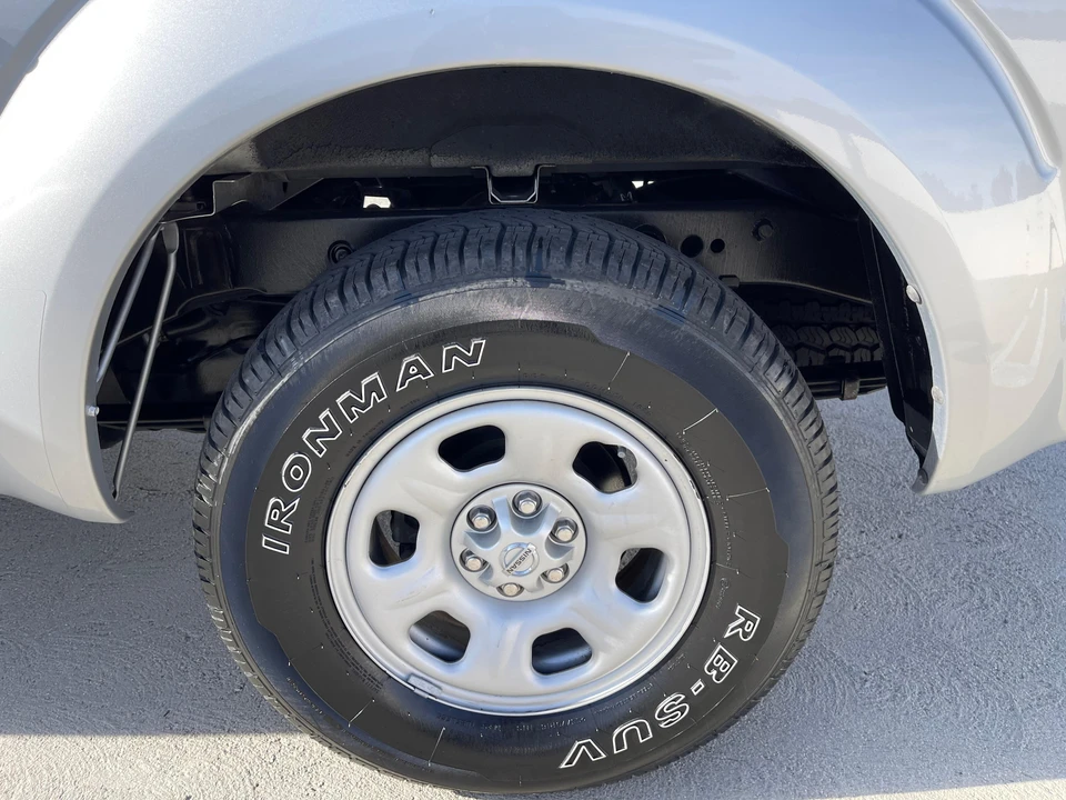 2009 Nissan Frontier 2nd Gen - Image 29 of 31